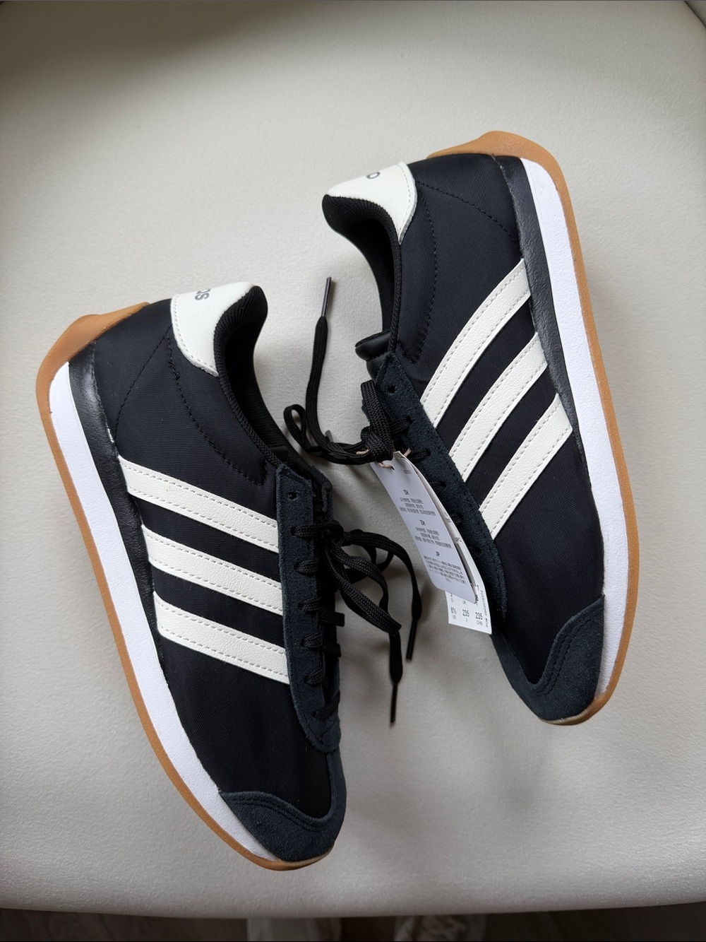 Adidas Runvista sneakers